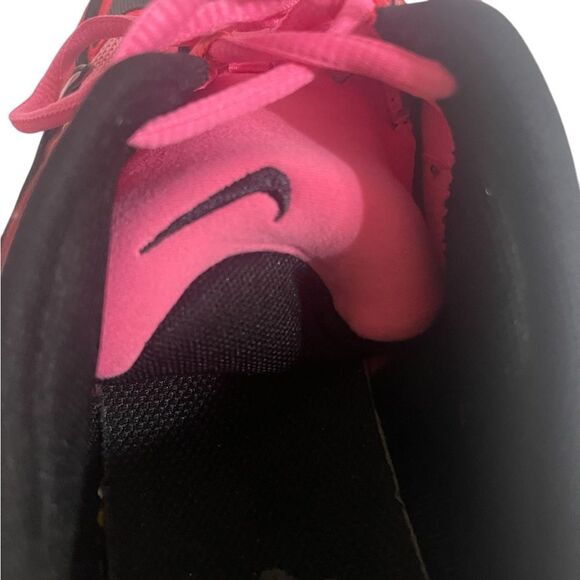Nike Women's Air Max Bliss MP7 Laser Pink/White/Solar Red DH5128 Size US 9.5 - Picture 8 of 13